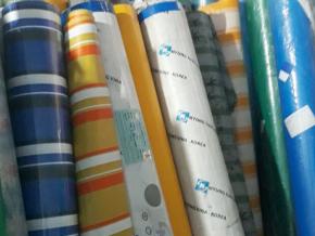 Các Cuộn Bạt Che Nắng Mưa